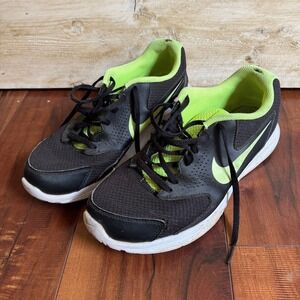 Nike CP Trainer 2 Cross Trainer Black/Volt Green Sneakers Mens 8.5 719908-006